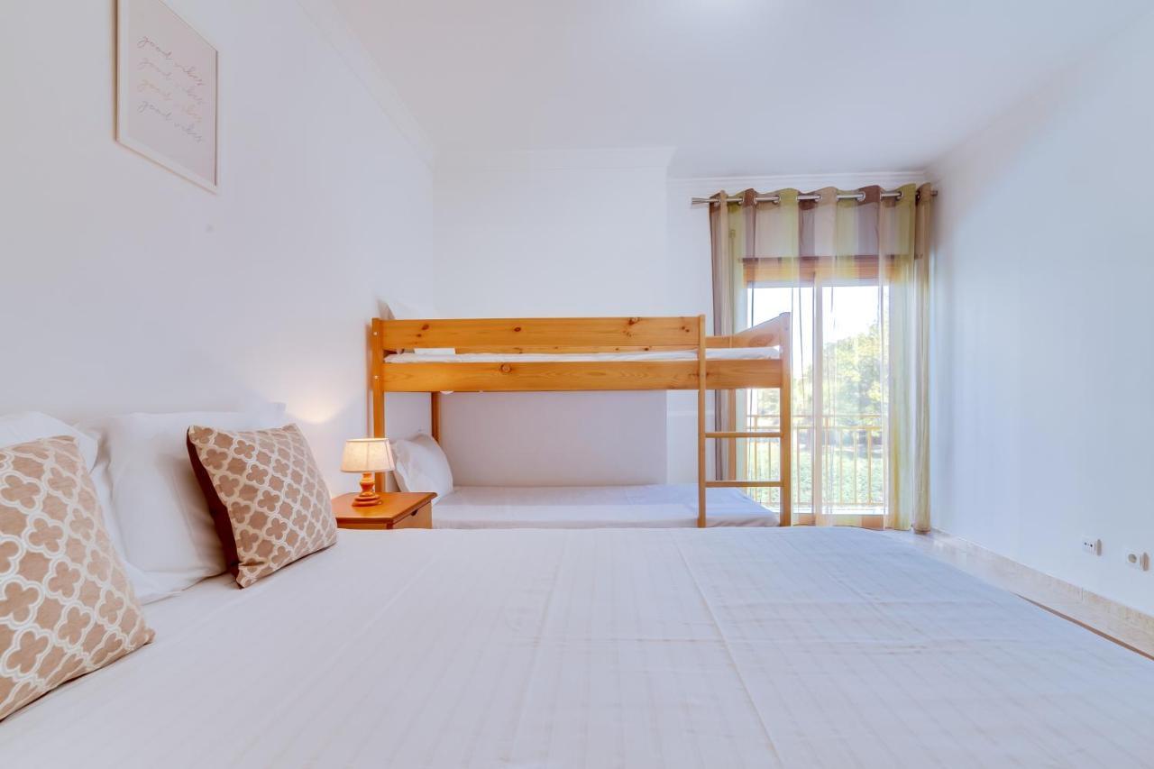 Al - Apartamento Atlantida Mar Quarteira Exteriör bild