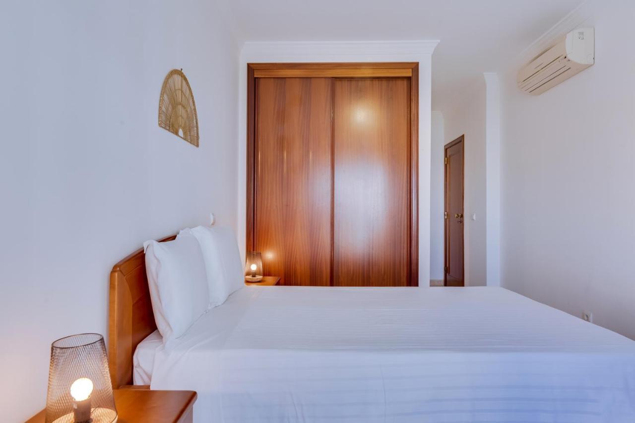 Al - Apartamento Atlantida Mar Quarteira Exteriör bild